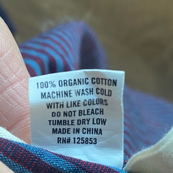 Taylor Stitch - the Jack short sleeve button down - Picture 4 of 5